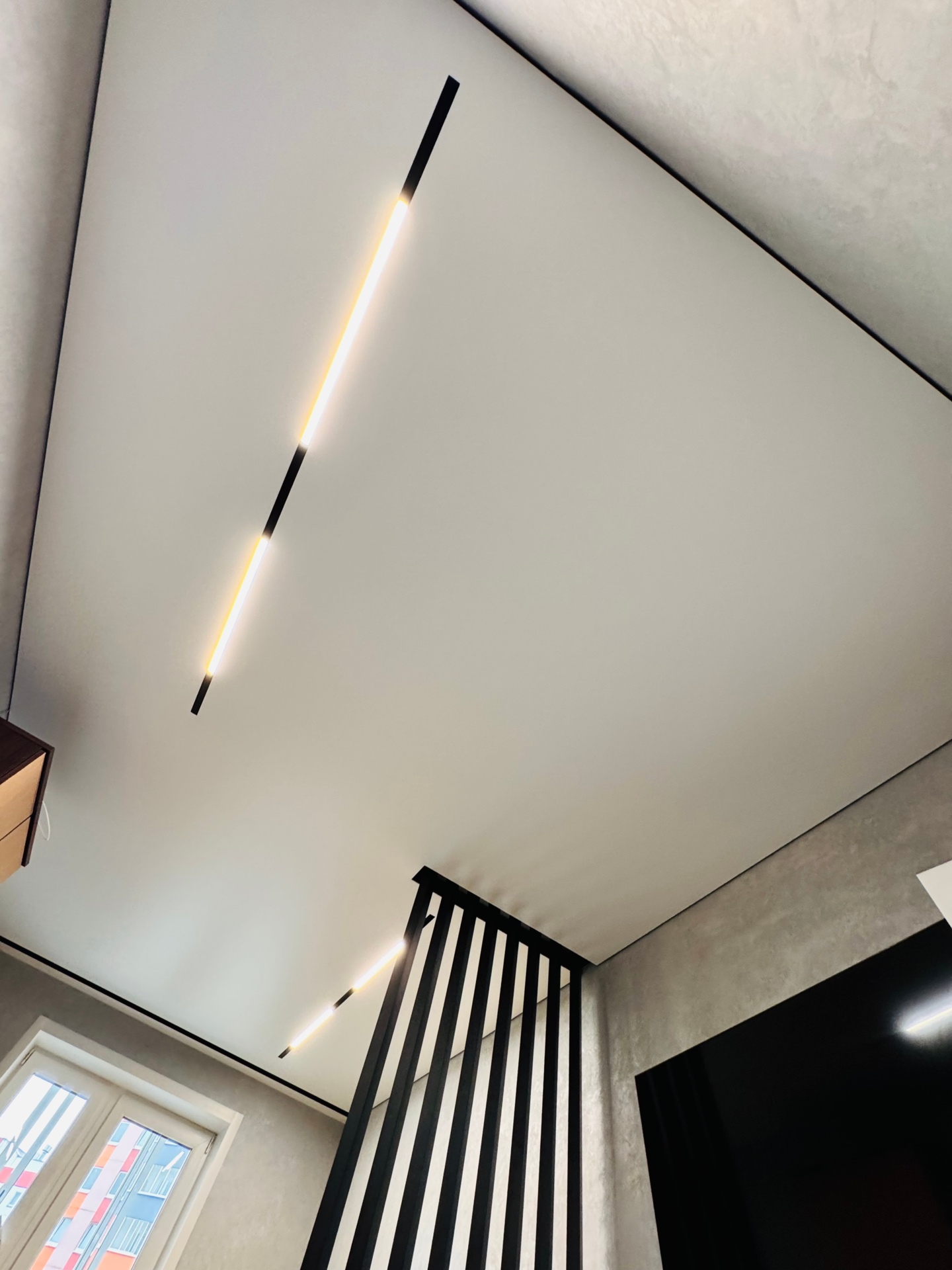 Натяжной потолок в Кингисеппе Potolki-Vsem