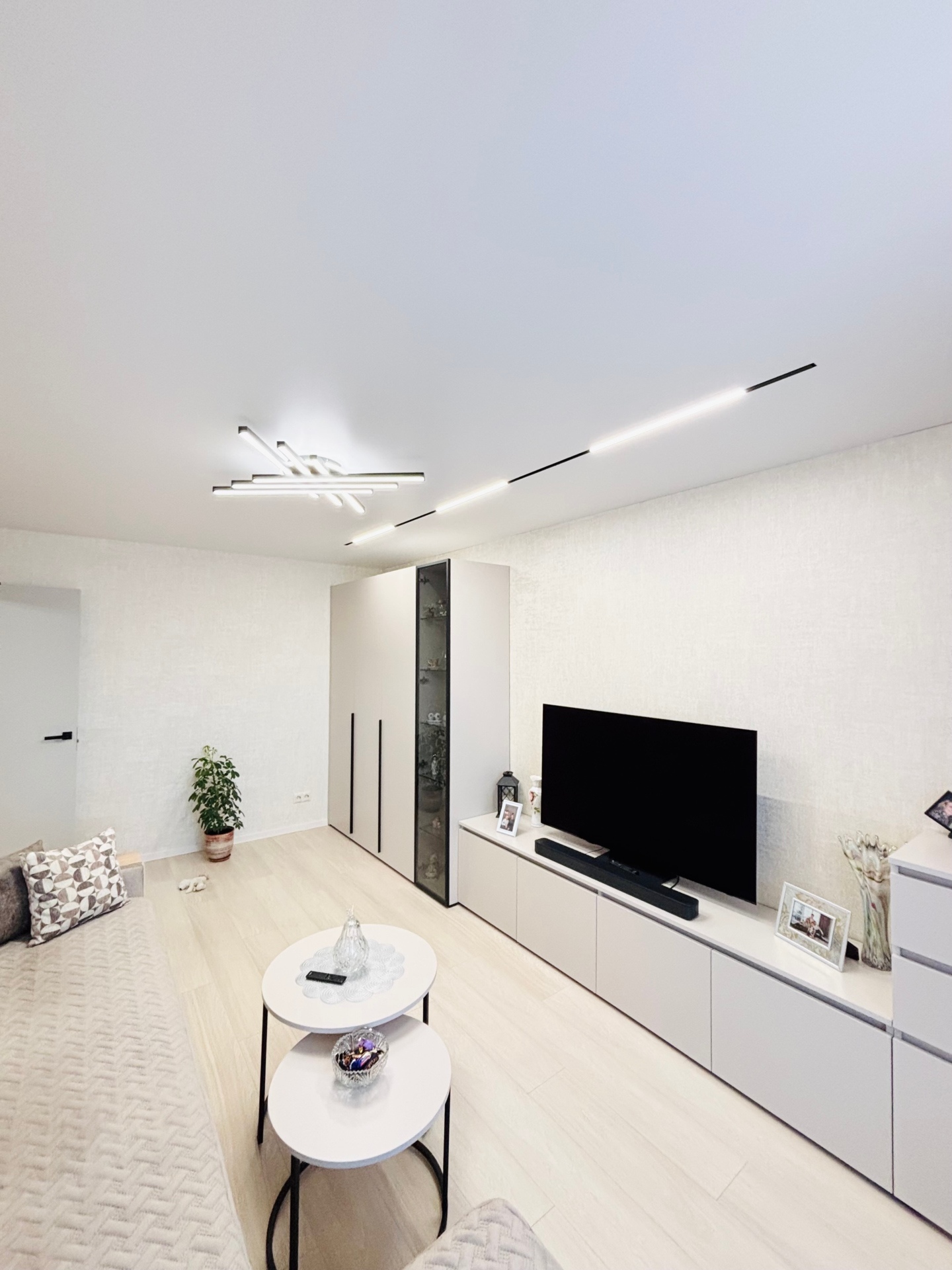 Натяжной потолок в Всеволожске Potolki-Vsem