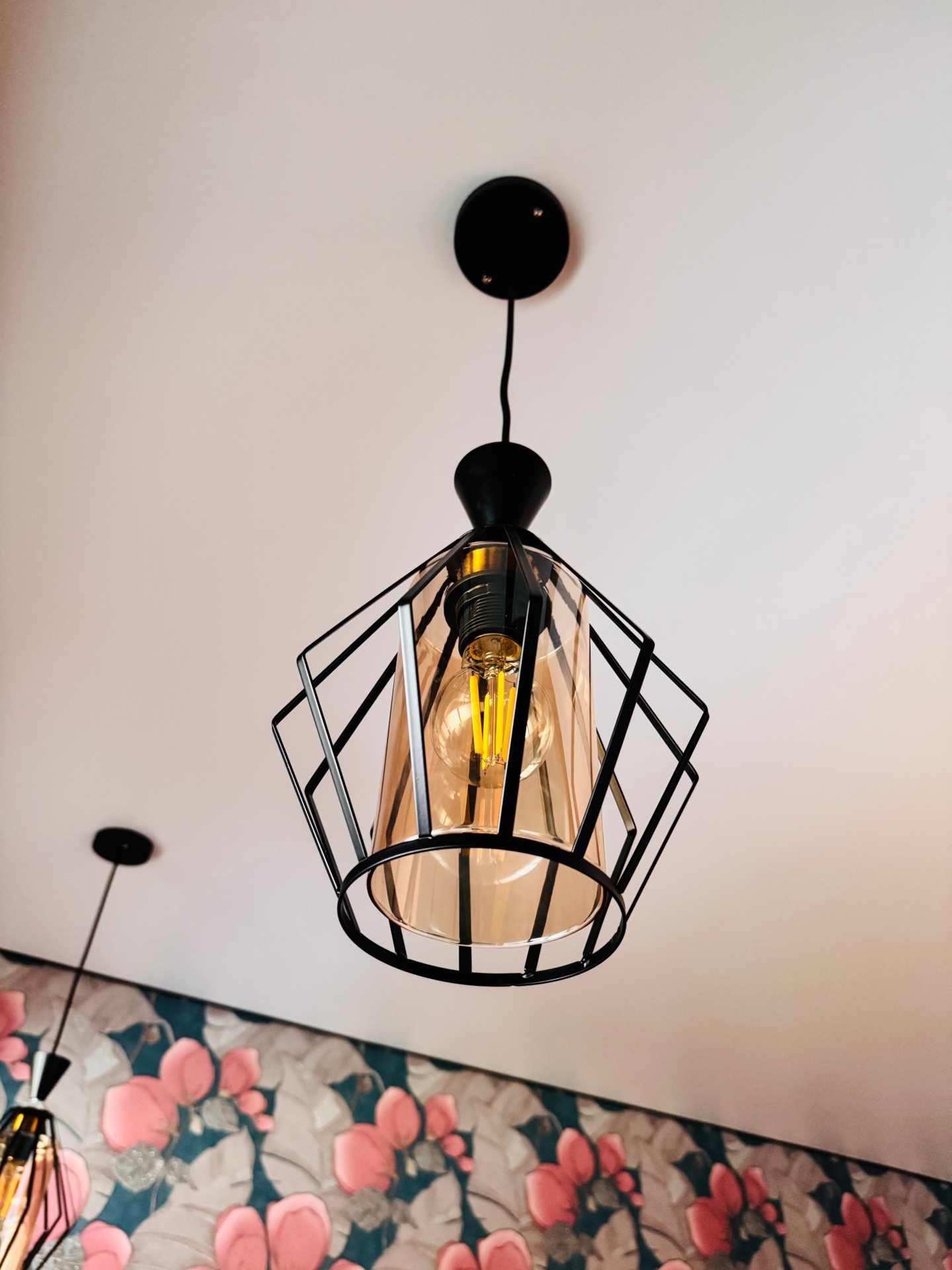 Натяжной потолок в Коммунаре Potolki-Vsem