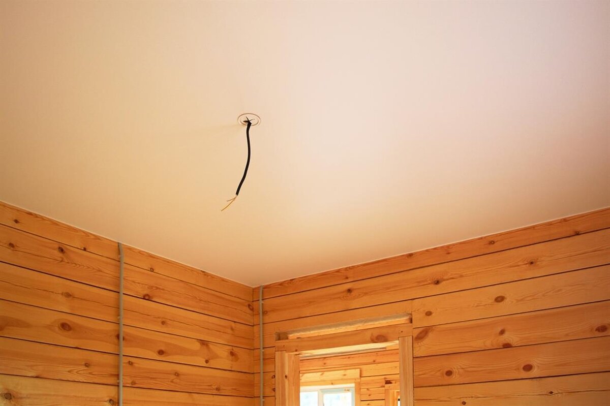 Натяжной потолок в частном доме Потолки Всем