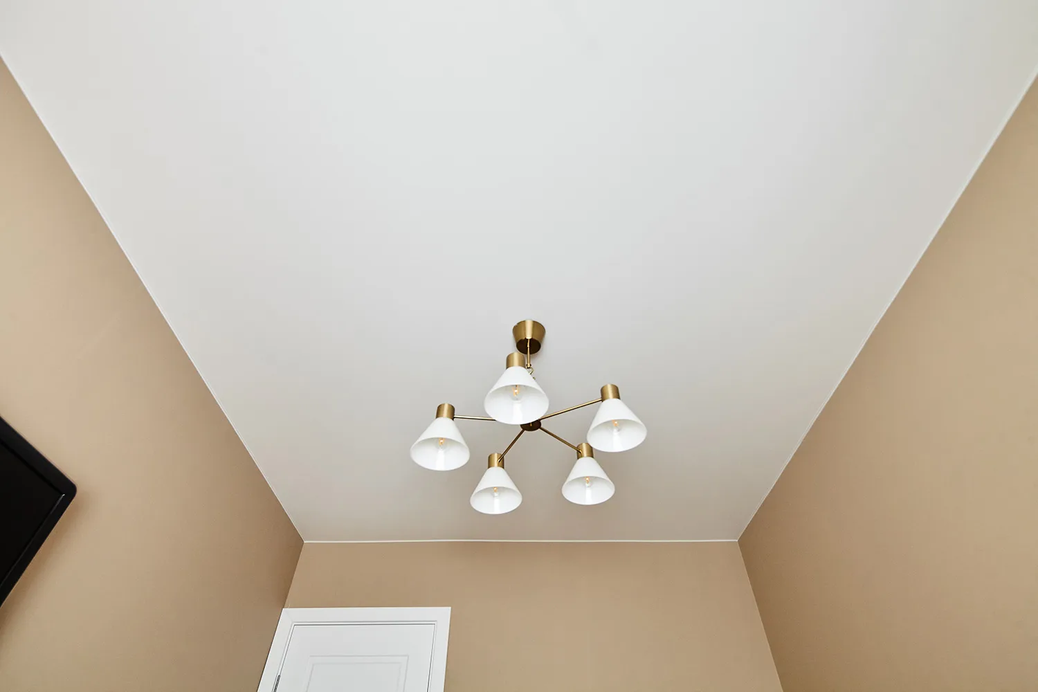 Натяжные потолки эконом-класса Потолки Всем